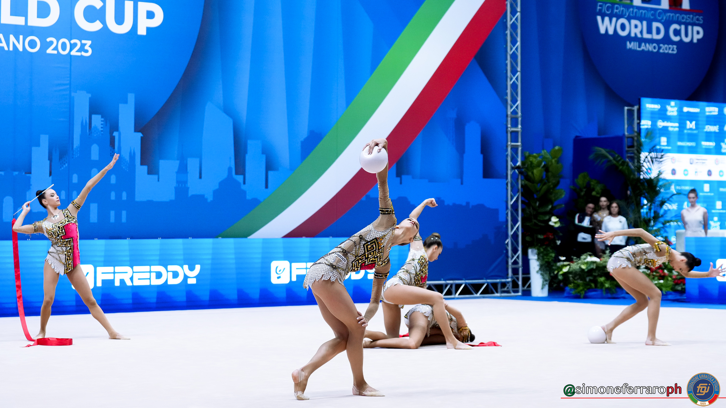 Milano - FIG World Cup Ginnastica Ritmica - AA Squadre (3NA/2PA)